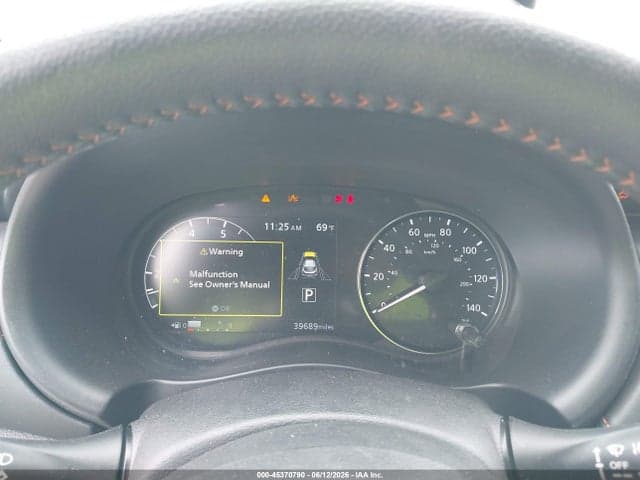 2023 NISSAN KICKS SR XTRONIC CVT 7