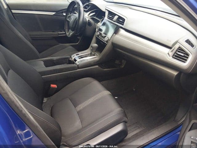 2018 HONDA CIVIC EX 5