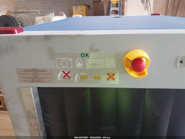 2025 SMITH DETECTION HI SCAN 6040C XRAY 10