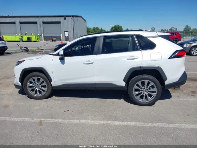 2024 TOYOTA RAV4 XLE PREMIUM 14