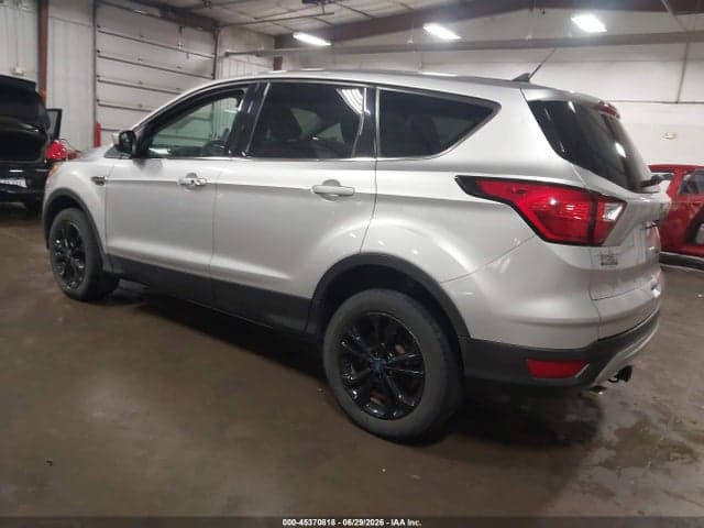 2019 FORD ESCAPE SE 3