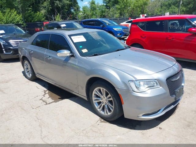 2017 CHRYSLER 300C 1