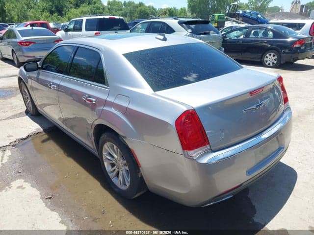 2017 CHRYSLER 300C 3