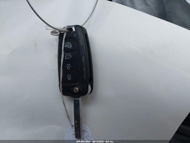 2019 HYUNDAI ACCENT SE 11