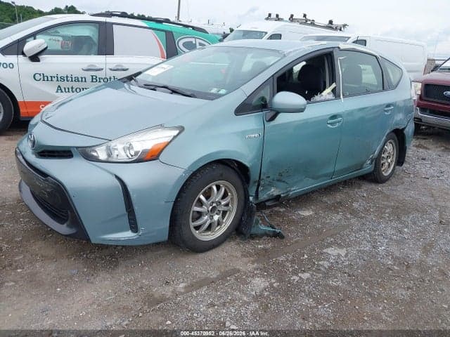 2017 TOYOTA PRIUS V TWO 2