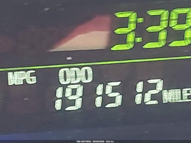 2017 TOYOTA PRIUS V TWO 15
