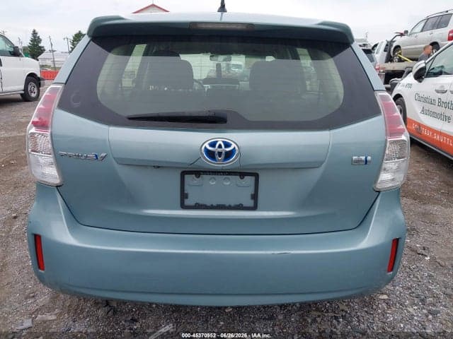 2017 TOYOTA PRIUS V TWO 16