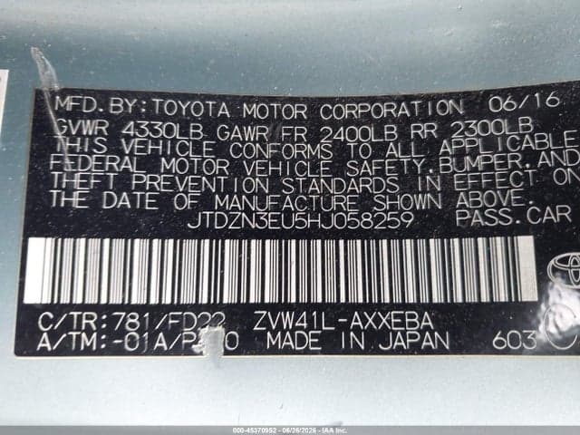 2017 TOYOTA PRIUS V TWO 9