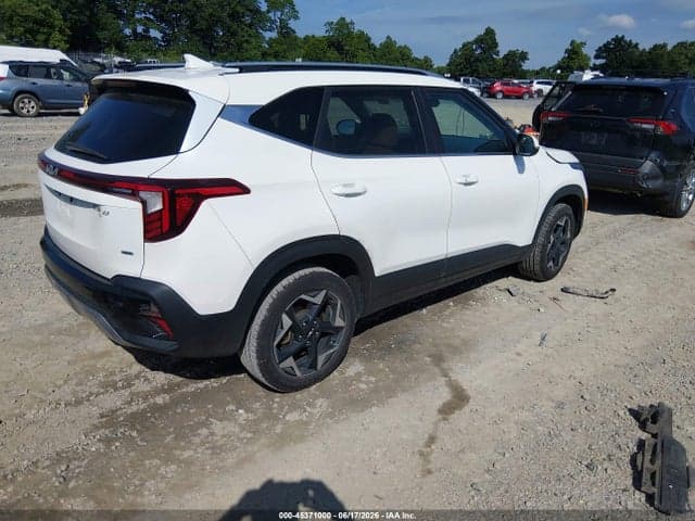 2024 KIA SELTOS EX 4
