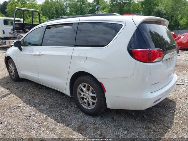 2021 CHRYSLER VOYAGER LXI 3