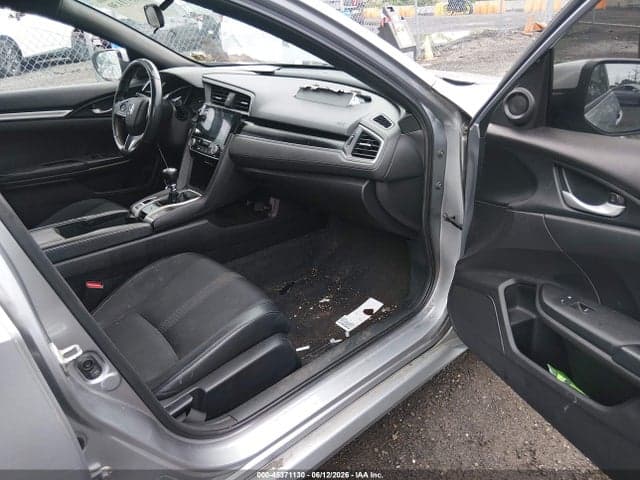 2019 HONDA CIVIC SPORT 5
