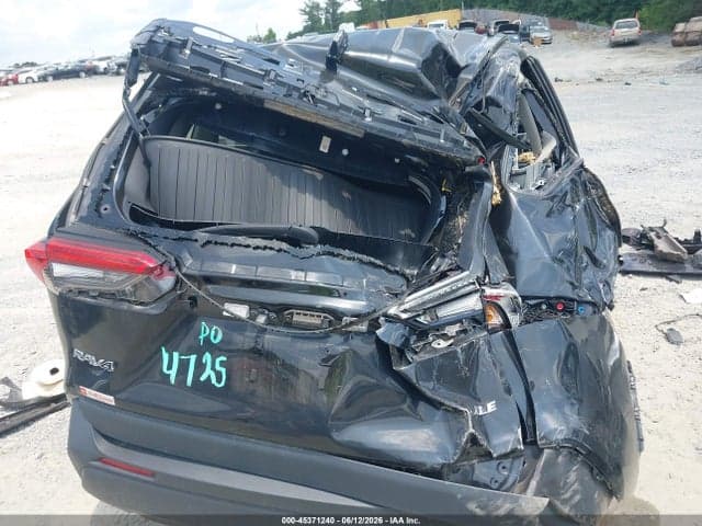 2024 TOYOTA RAV4 XLE 6