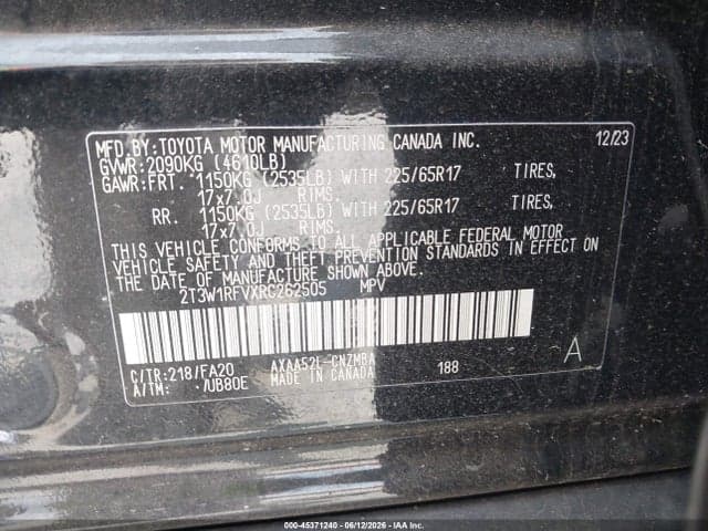 2024 TOYOTA RAV4 XLE 9