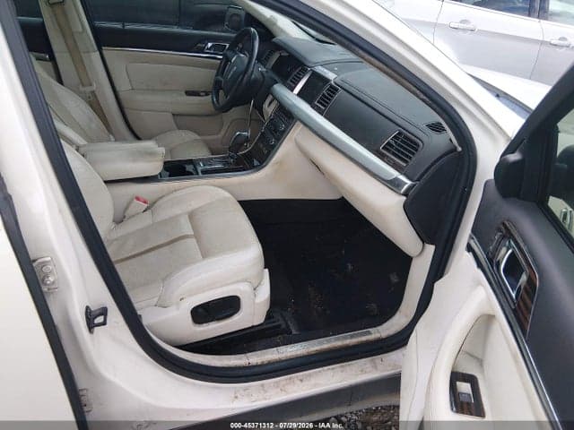 2009 LINCOLN MKS 5