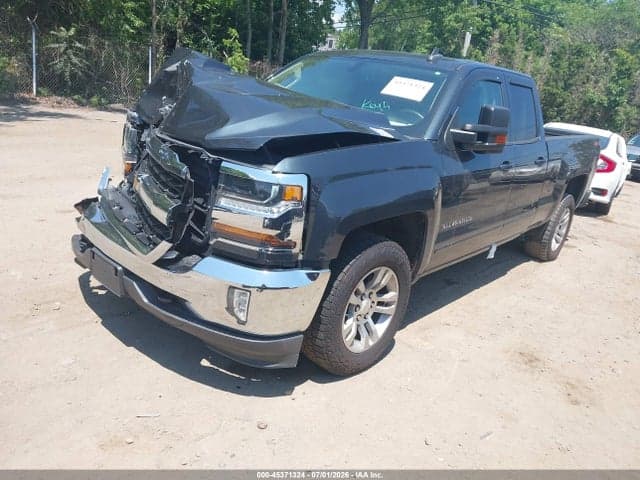 2017 CHEVROLET SILVERADO 1500 LT 2