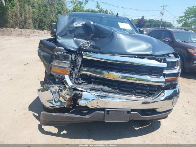 2017 CHEVROLET SILVERADO 1500 LT 6