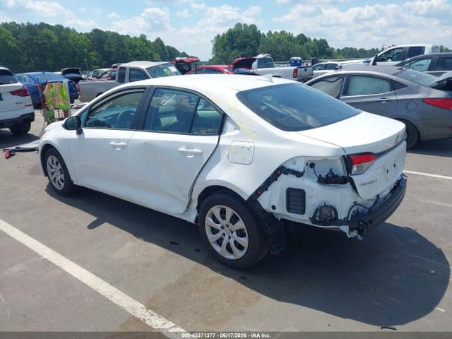 2026 TOYOTA COROLLA LE 3