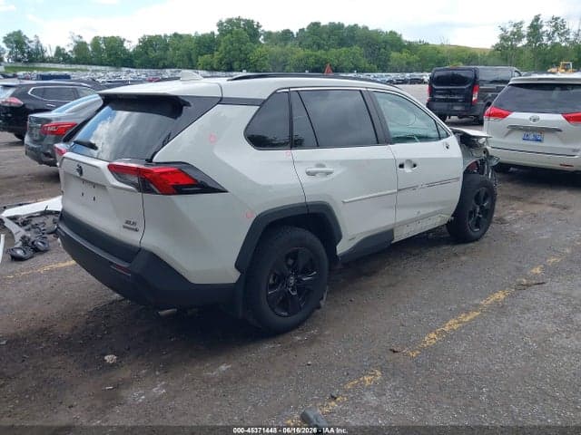 2020 TOYOTA RAV4 HYBRID XLE 4
