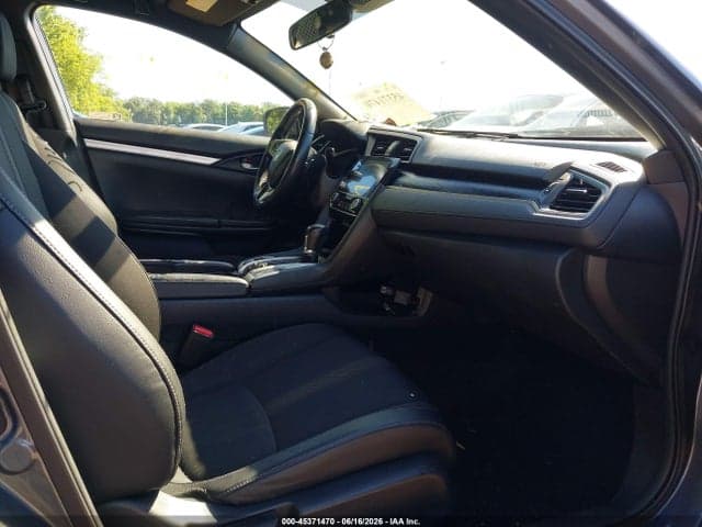 2019 HONDA CIVIC SPORT 5