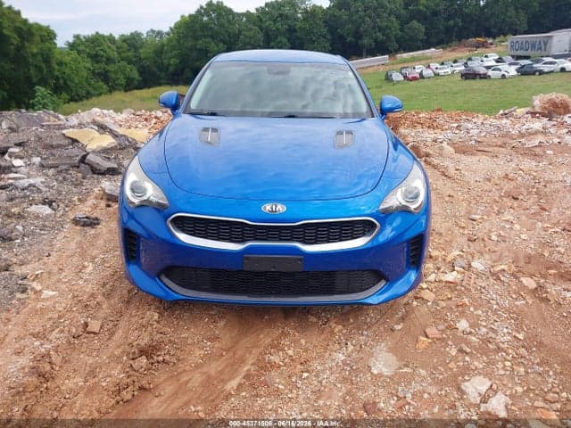 2018 KIA STINGER 12