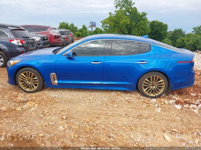 2018 KIA STINGER 14