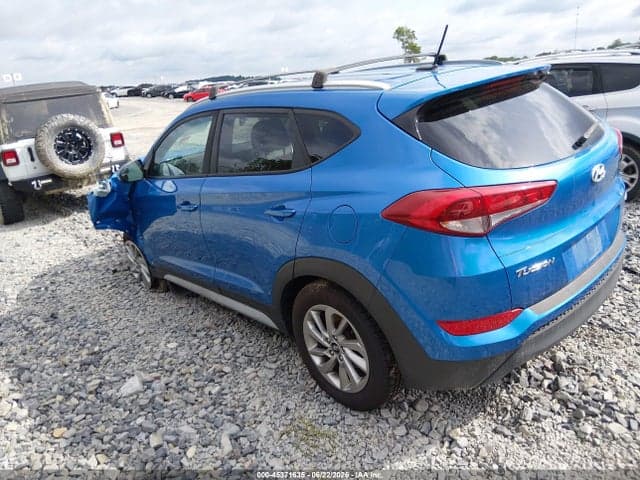 2017 HYUNDAI TUCSON SE 3