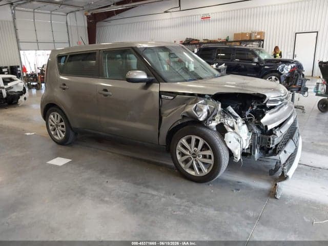 2019 KIA SOUL + 13