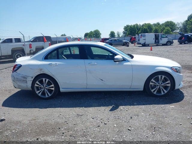 2018 MERCEDES-BENZ C 300 13