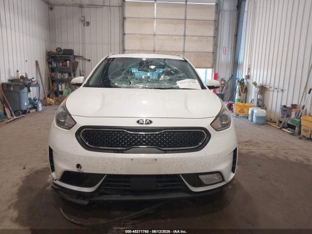 2019 KIA NIRO EX 12