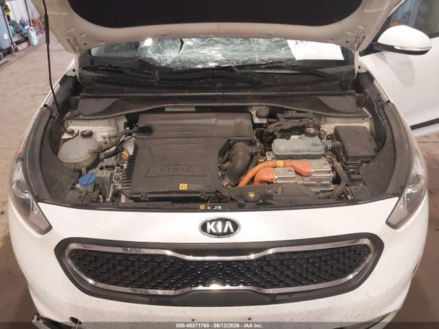 2019 KIA NIRO EX 10