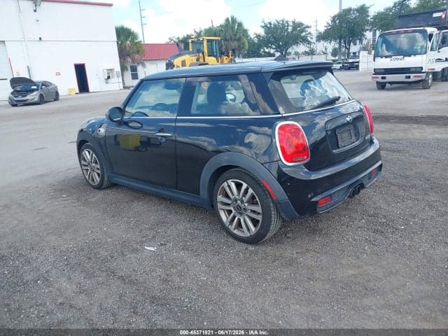 2017 MINI HARDTOP COOPER 3