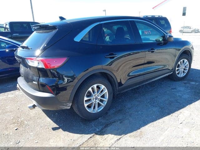 2020 FORD ESCAPE SE 4