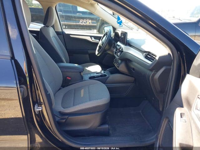 2020 FORD ESCAPE SE 5