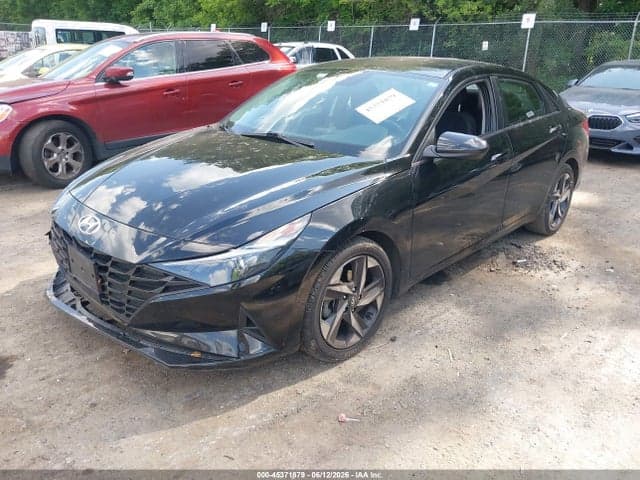 2023 HYUNDAI ELANTRA SEL 3