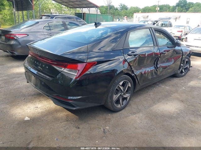 2023 HYUNDAI ELANTRA SEL 5