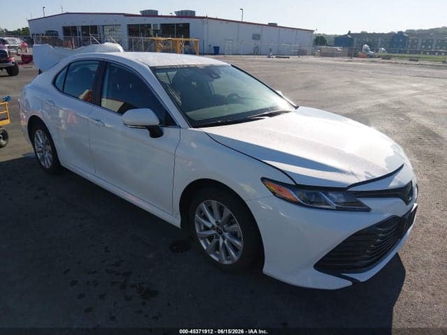 2020 TOYOTA CAMRY LE