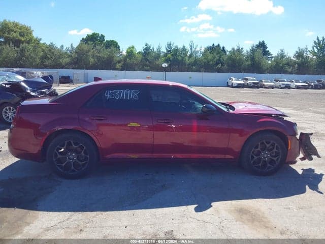 2019 CHRYSLER 300 TOURING AWD 13
