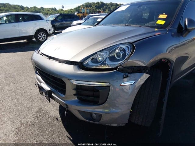 2016 PORSCHE CAYENNE 6