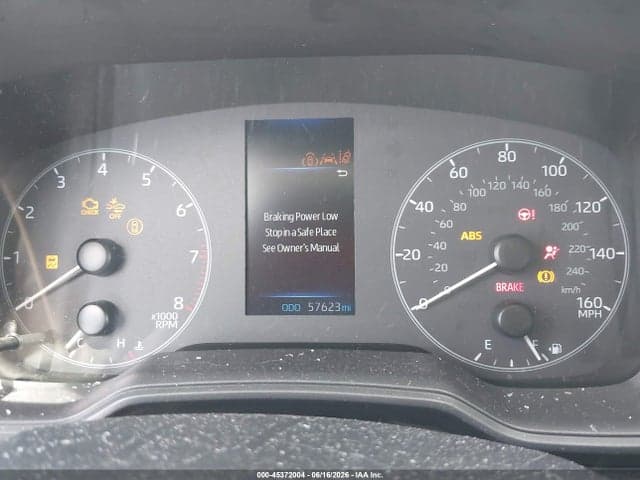 2024 TOYOTA COROLLA LE 7