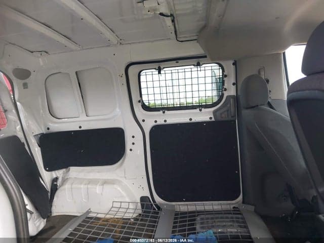 2017 CHEVROLET CITY EXPRESS 1LT 8