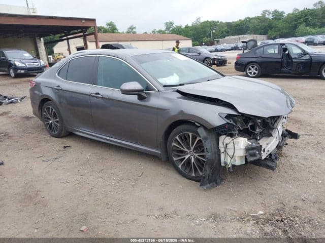2020 TOYOTA CAMRY SE - 1