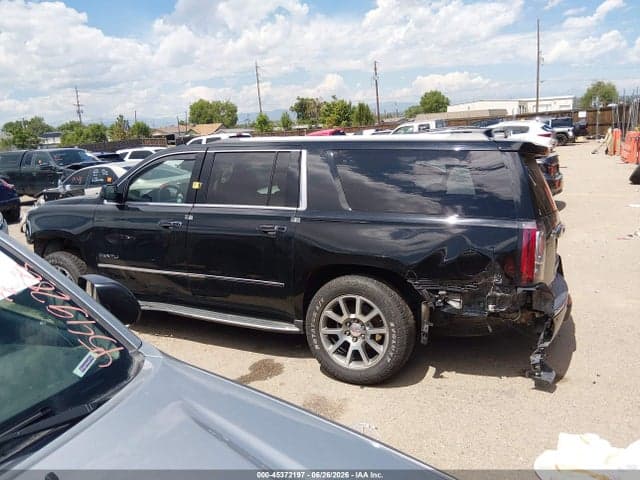 2017 GMC YUKON XL DENALI 14