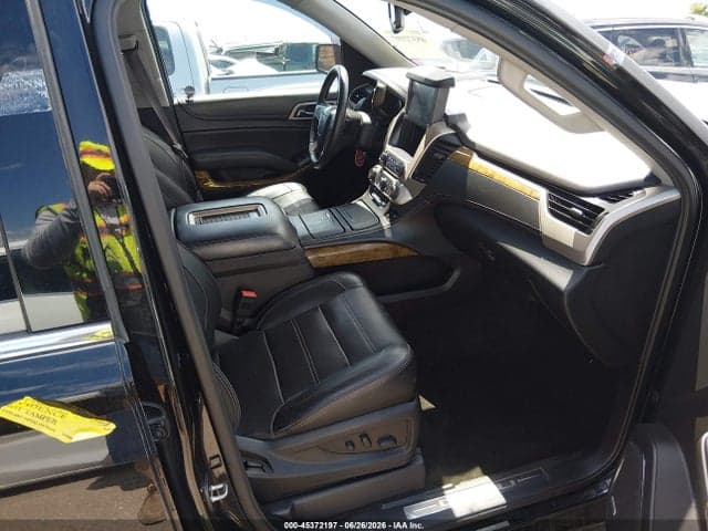 2017 GMC YUKON XL DENALI 5