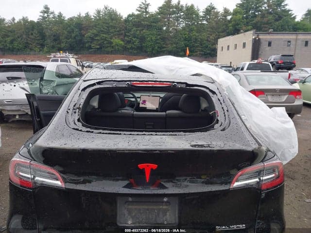 2022 TESLA MODEL Y PERFORMANCE DUAL MOTOR ALL-WHEEL DRIVE 6