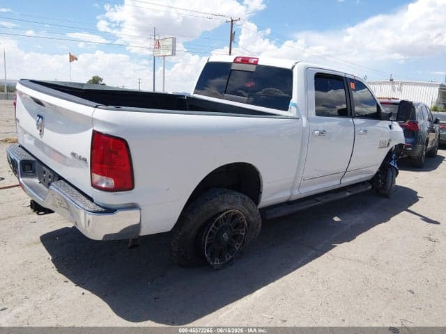2018 RAM 2500 SLT 4X4 6'4 BOX 4