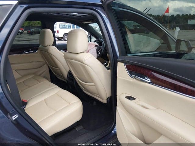2019 CADILLAC XT5 LUXURY 8