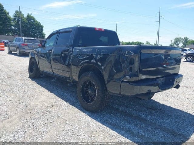 2017 RAM 1500 EXPRESS 4X4 5'7 BOX 3