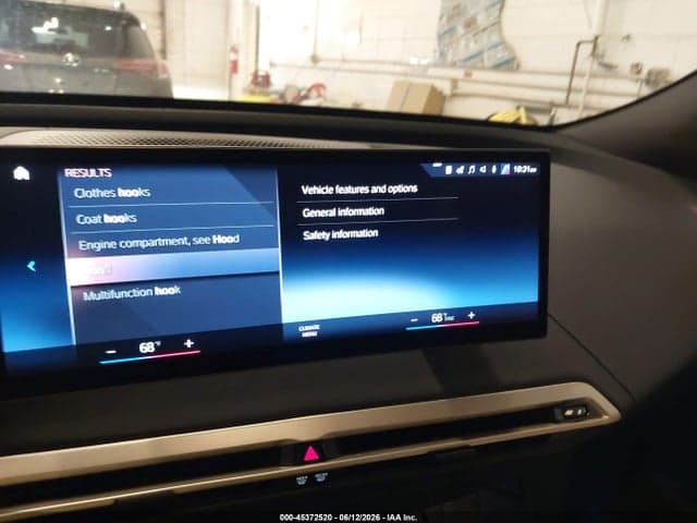2022 BMW IX XDRIVE50 18