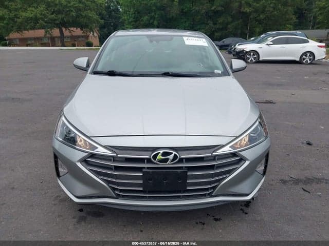 2020 HYUNDAI ELANTRA SE 14