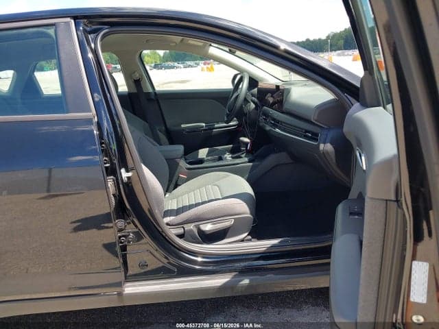 2025 KIA K4 EX 5